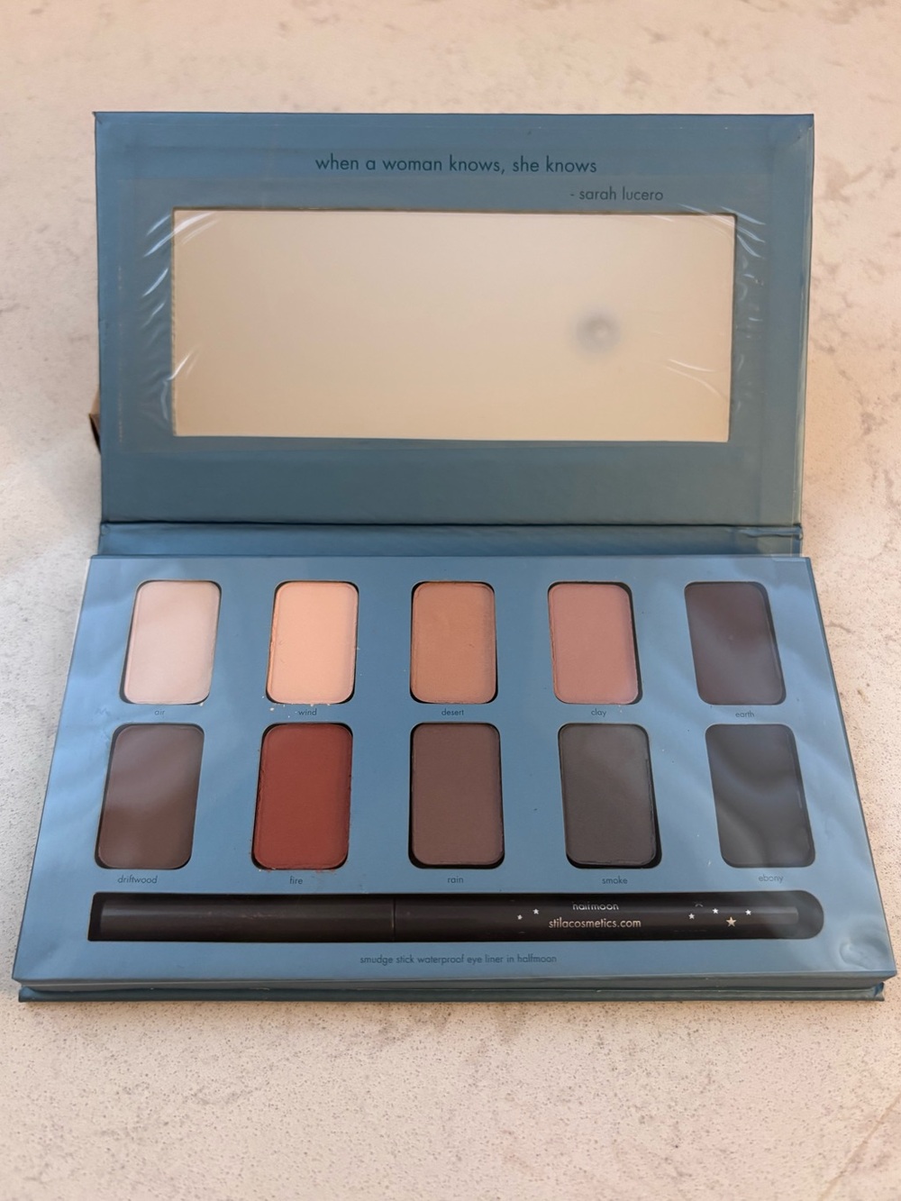 Stila In the Know Eye Shadow Palette in 10 stunning shades